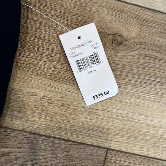 Mestiza Navy shift dress. Beautiful but venue changed - Picture 3 of 9